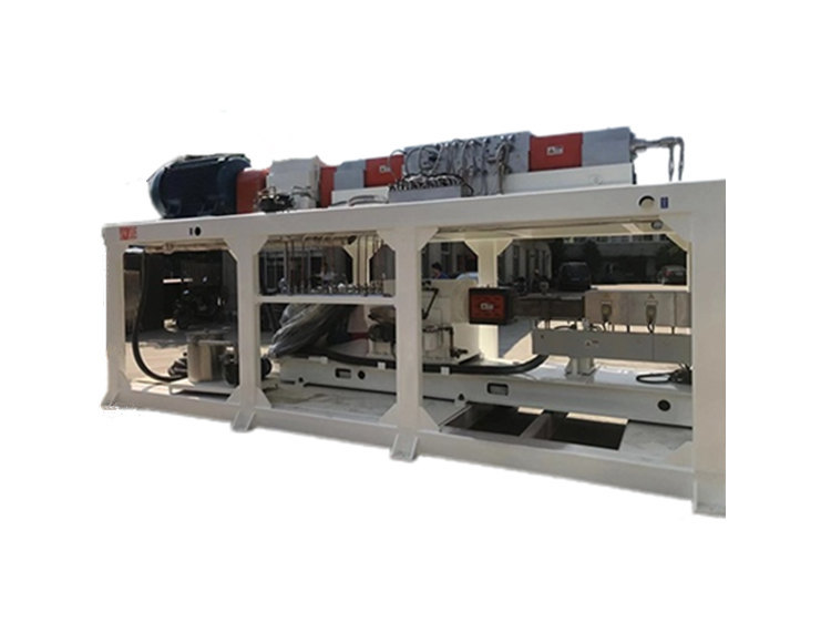 Continuous mixing machine