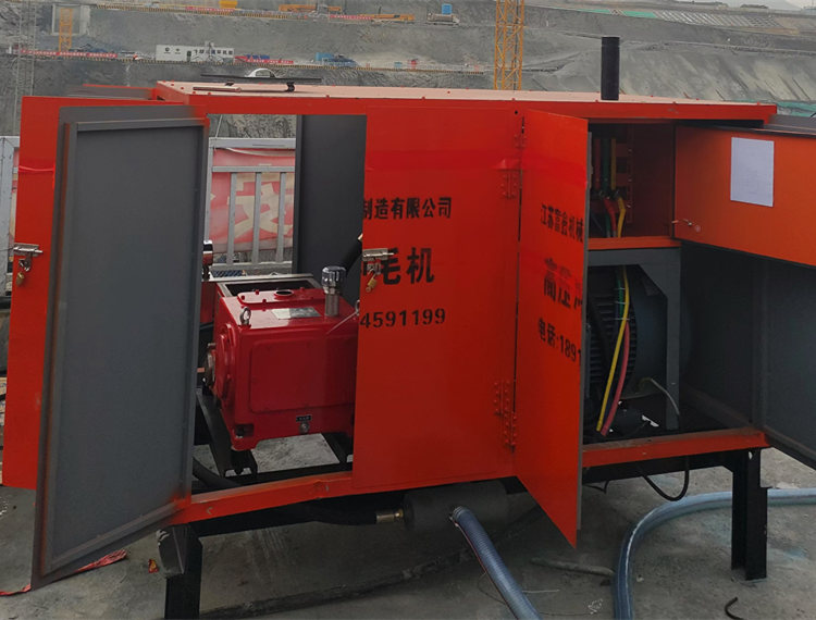 High pressure punching machine